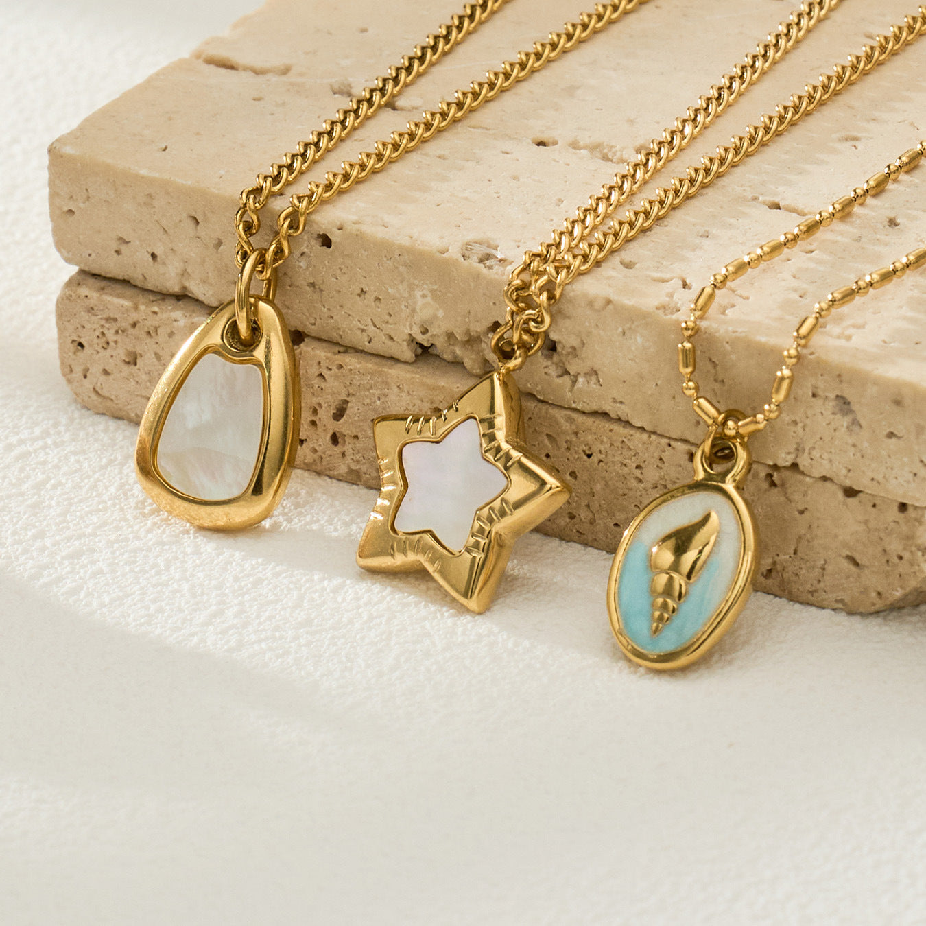 French Entry Lux Conch Clavicle Stainless Steel Pendants