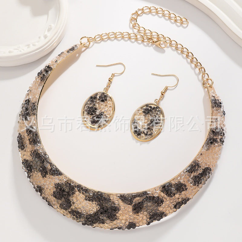 Fashion Rhinestone Alloy Leopard Print Suite Exaggerated Necklaces