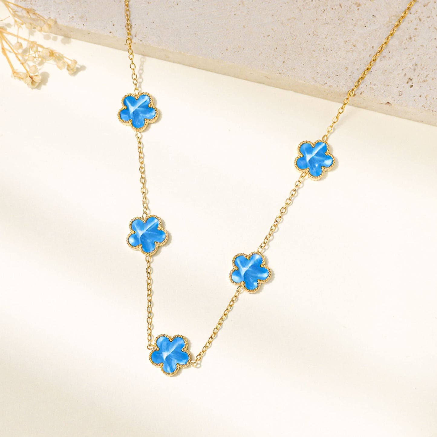 Stainless Steel Parthenocissus Grass Pork Belly Gradient Light Luxury Necklace
