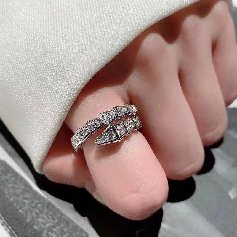 Diamond Snake Female Light Luxury Temperament Rings