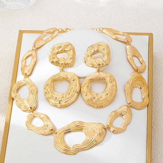 Irregular Hammered Golden Suite Niche Design Jewelry Set