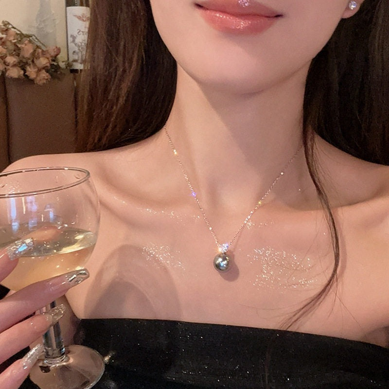 Women's Wind Clavicle Chain Design Love High-grade Necklace