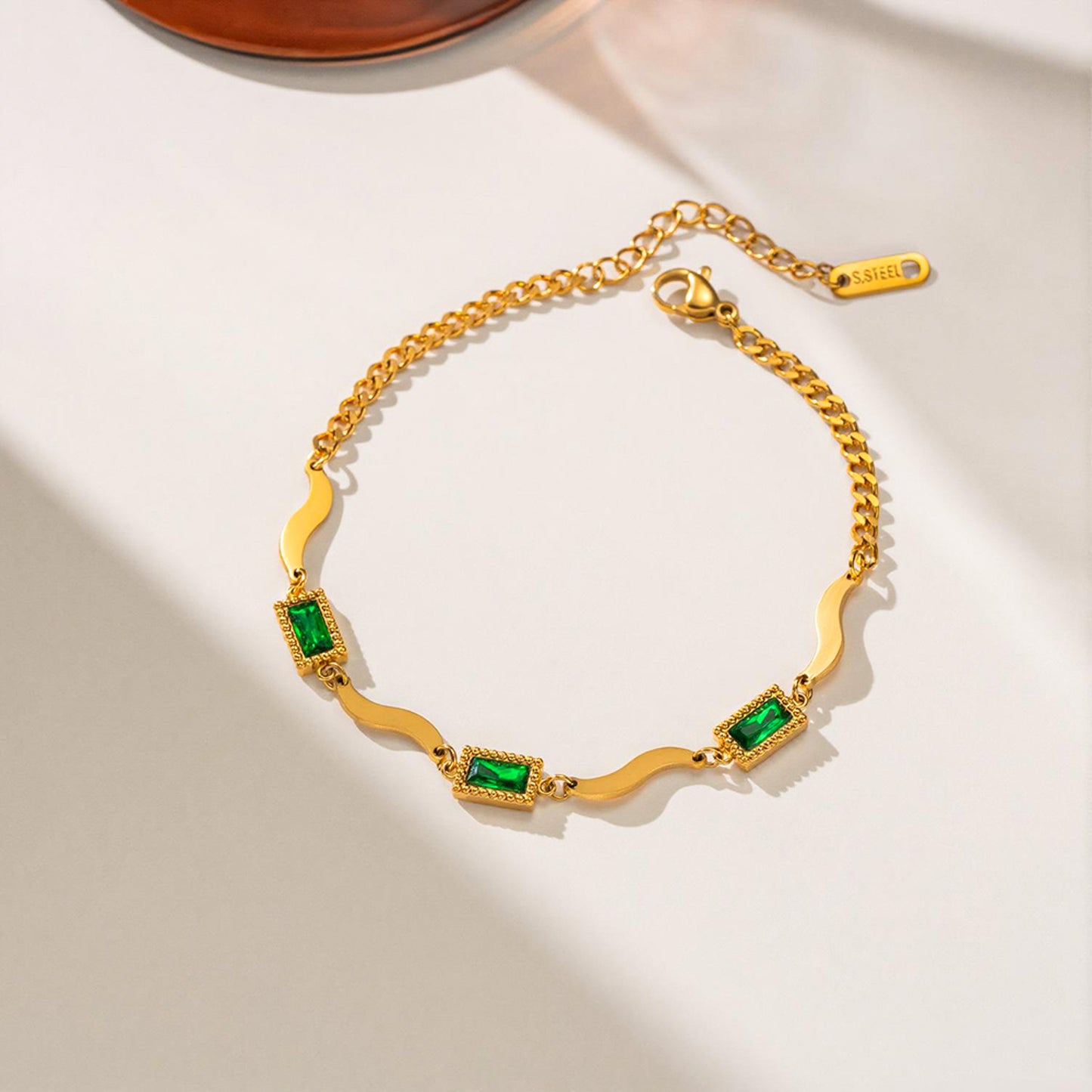 Commodity Color Dopamine Titanium Steel Female Gold Bracelets