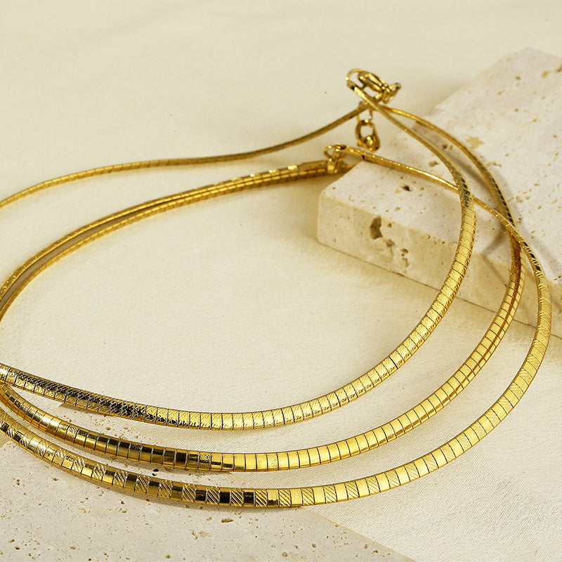 Women's & Men's Fashion Titanium Steel Simple Popular Round Gold Necklaces