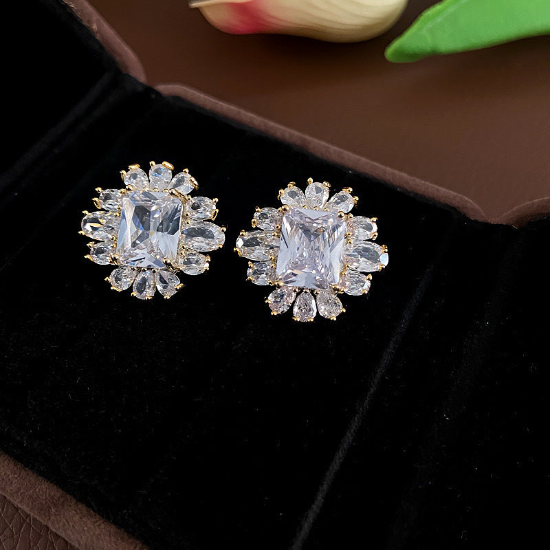 Women's Sier Needle Flower Color Zircon Mori Sweet Fashion Earrings