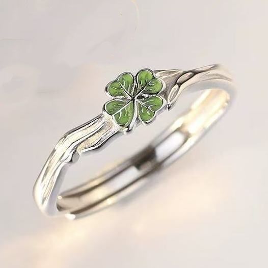 Women's & Men's Clover Couple One Pair Design Light Luxury Valentine's Day Gift Ring