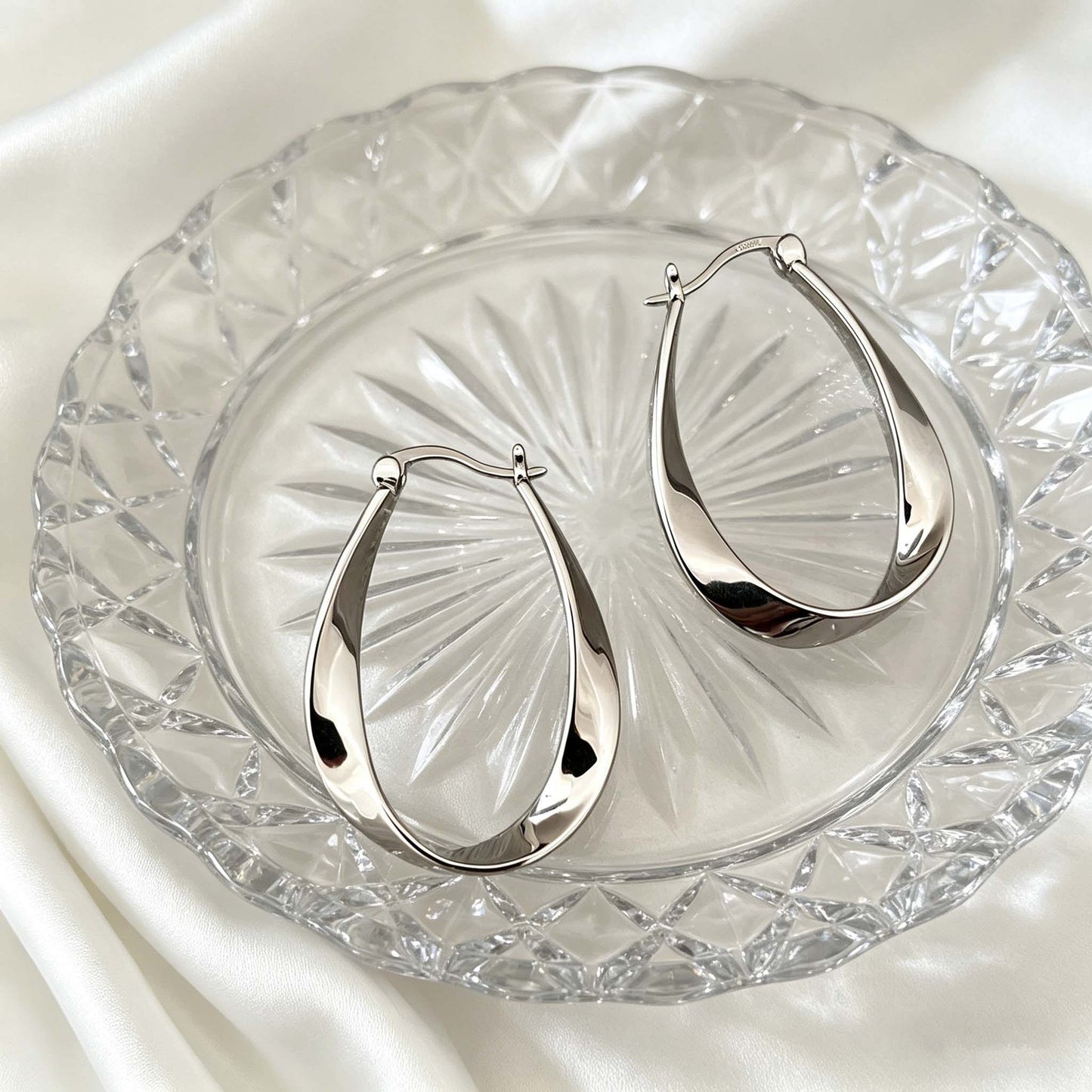 Cool Style High Sense Ear Clip Stud Earrings