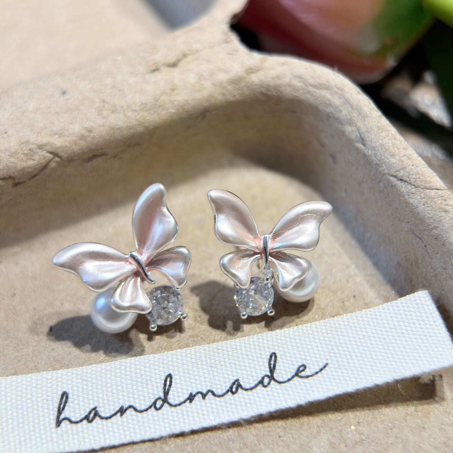 Women's Design Pink Butterfly Pearl Zircon With Diamond For Stud Earrings