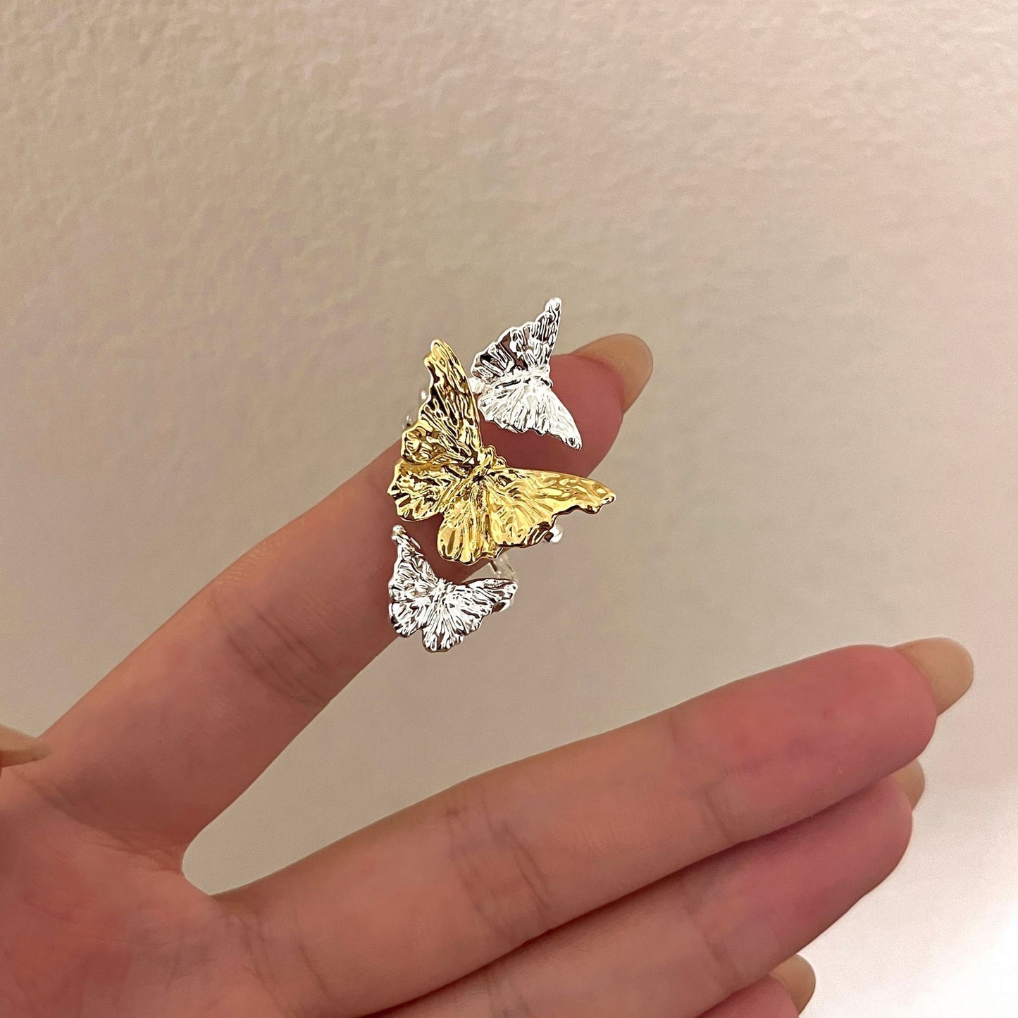 Classic Style Liquid Butterfly Sier Plated Ring