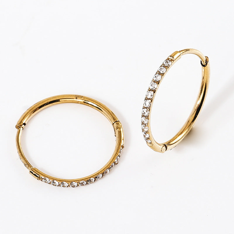 High Quality Carved Stainless Steel Studded With Zircon Titanium Earrings