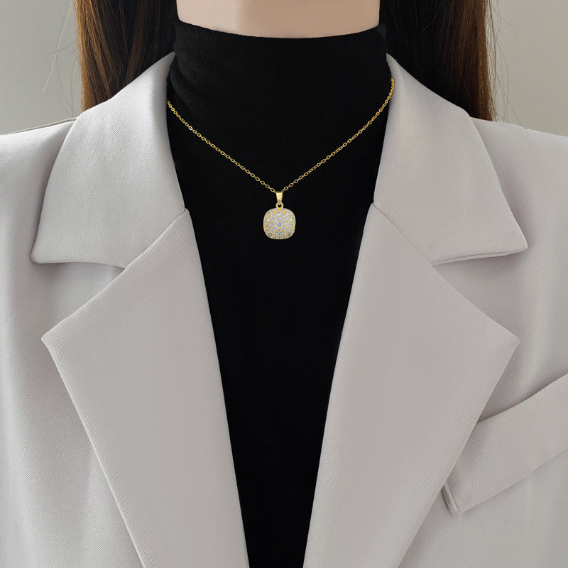 Women's Steel Diamond Square Small Suit Light Luxury Necklaces