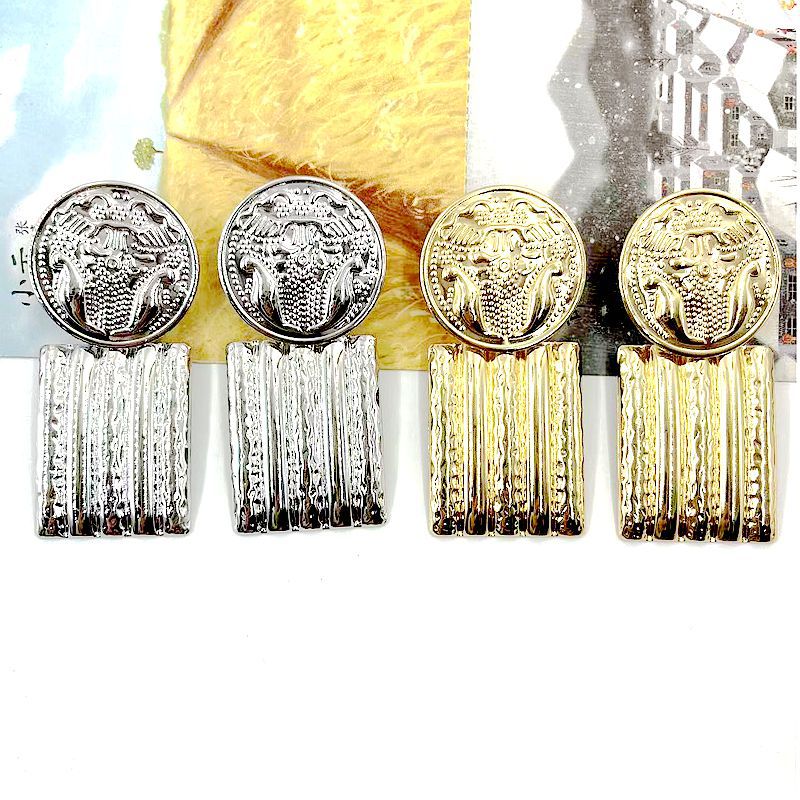 Court Style Geometric Three-dimensional Carved Round Badge Long Block Earrings