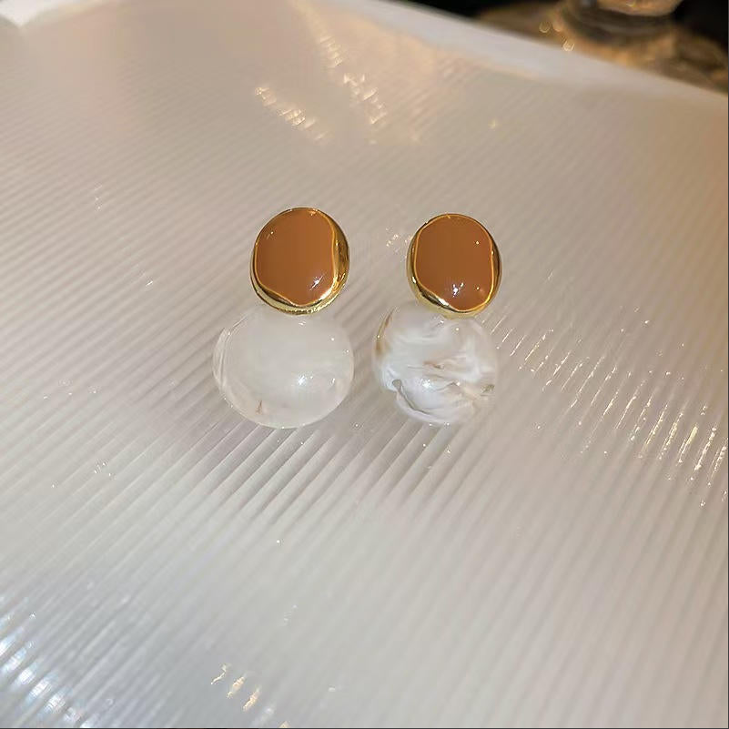 Women's Wine Red Retro Style Ear Clip Without Pierced Elegant Earrings