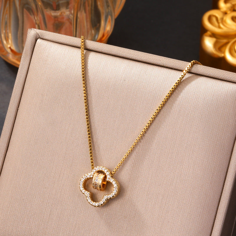 Women's Light Luxury Titanium Steel Exquisite Clavicle Necklace
