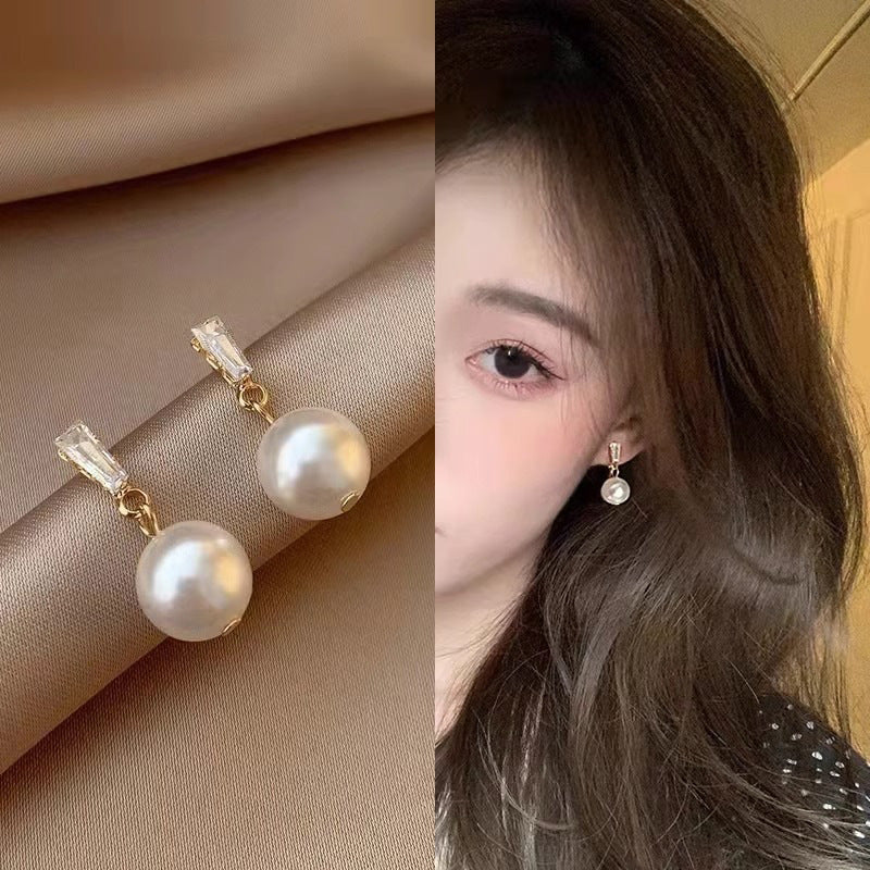 Women's Sier Needle Korean Simple Niche Temperament Earrings