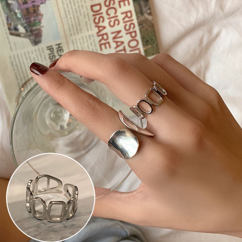 Female Retro Fashion Geometry Pattern Wave Rings