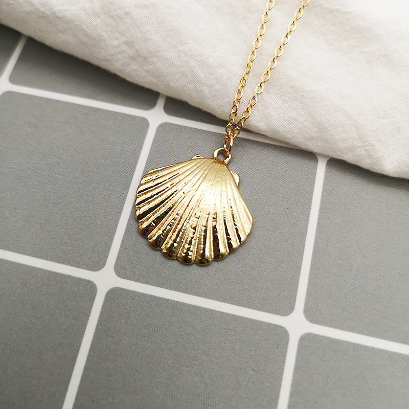 Summer Alloy Shell Exaggerated Personalized Marine Necklace