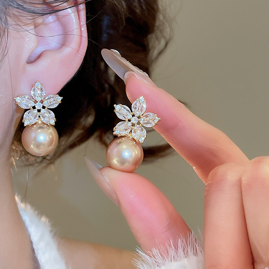 French Flash Zircon Flower Pearl Light Luxury Earrings
