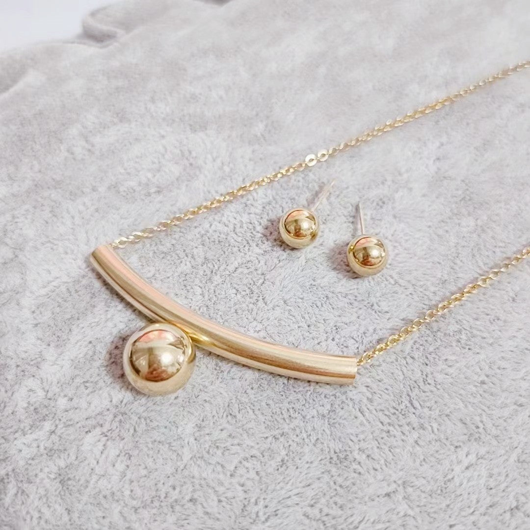 High Quality Color Protection Light Luxury Titanium Necklaces