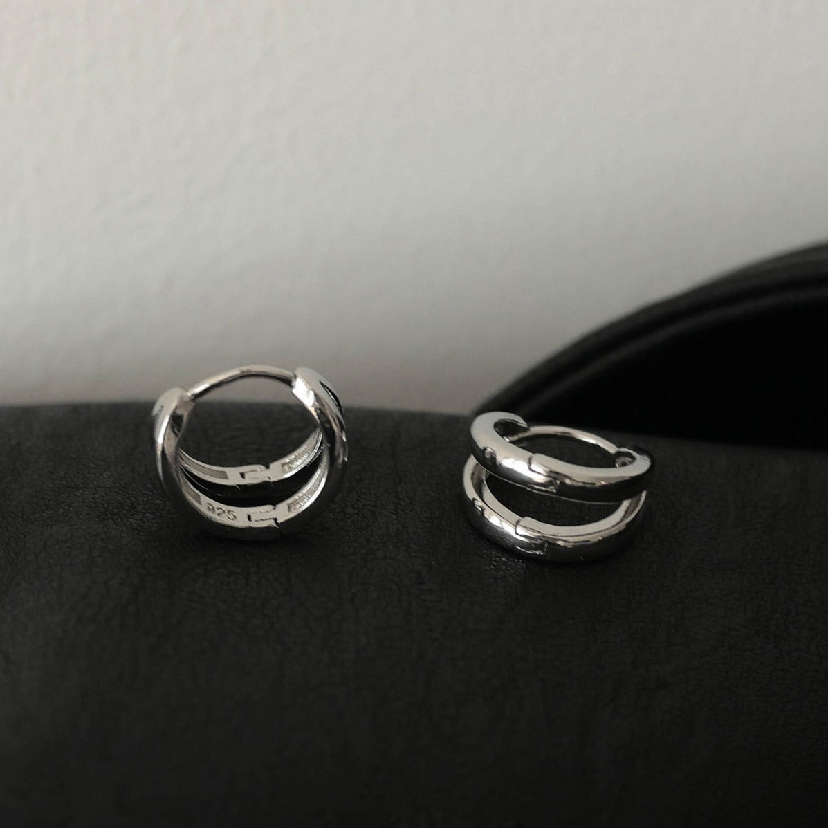 Clip Female Niche Cold Wind Simple Earrings
