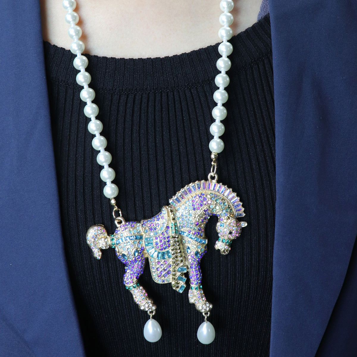 Fashion Trendy Tang Tricolor Horse Brooch Brooches