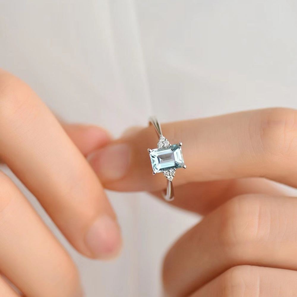 Blue Treasure Female Temperament Light Luxury Ring