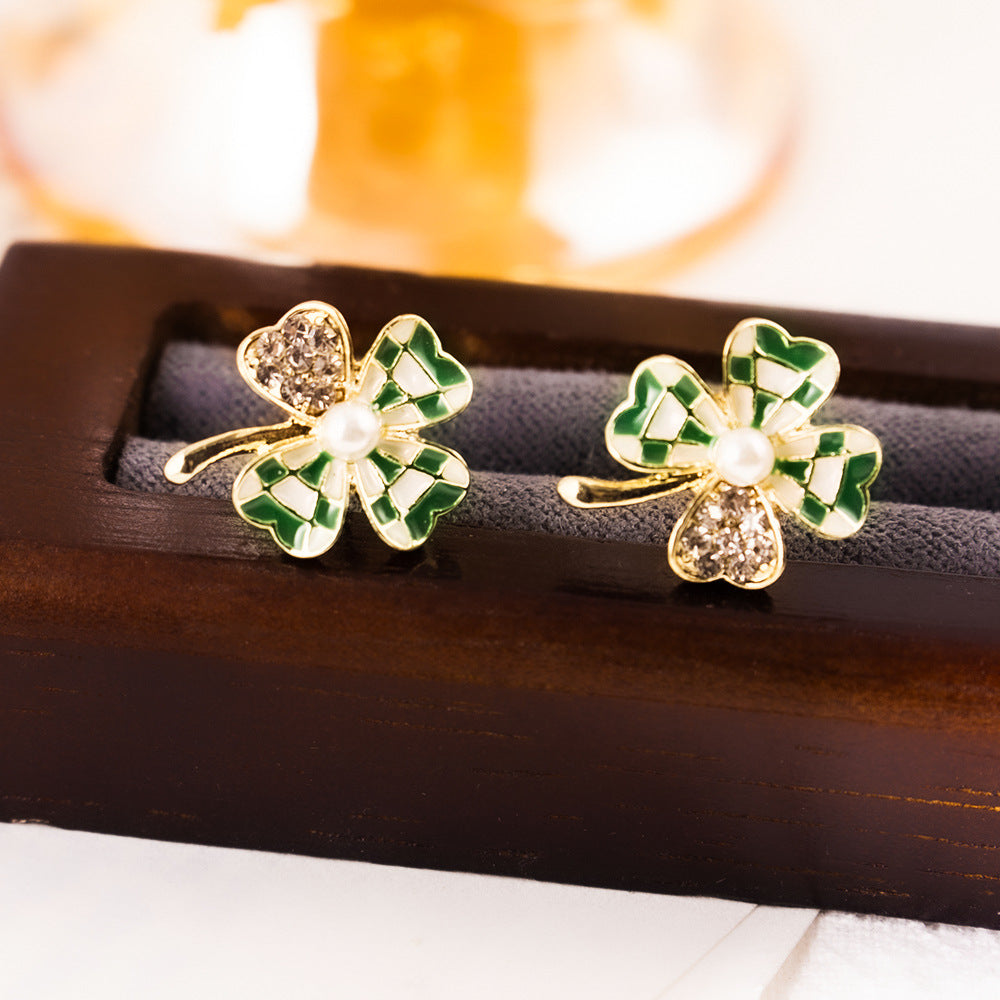 Inlaid Zircon Flower Elegant High-grade Pearl Earrings