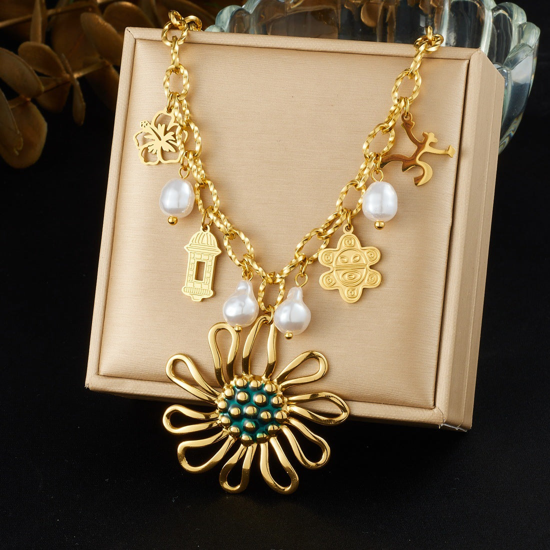 Women's Retro High-grade Personalized Dripping Gold-plated Necklace