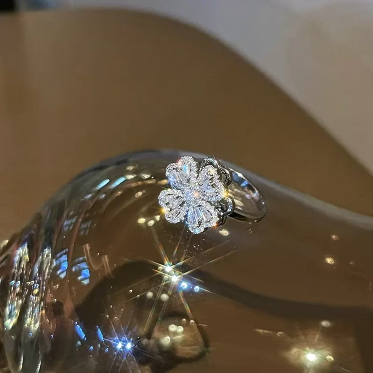 Four-leaf Flower Fashionable Exquisite High-grade Full Ring