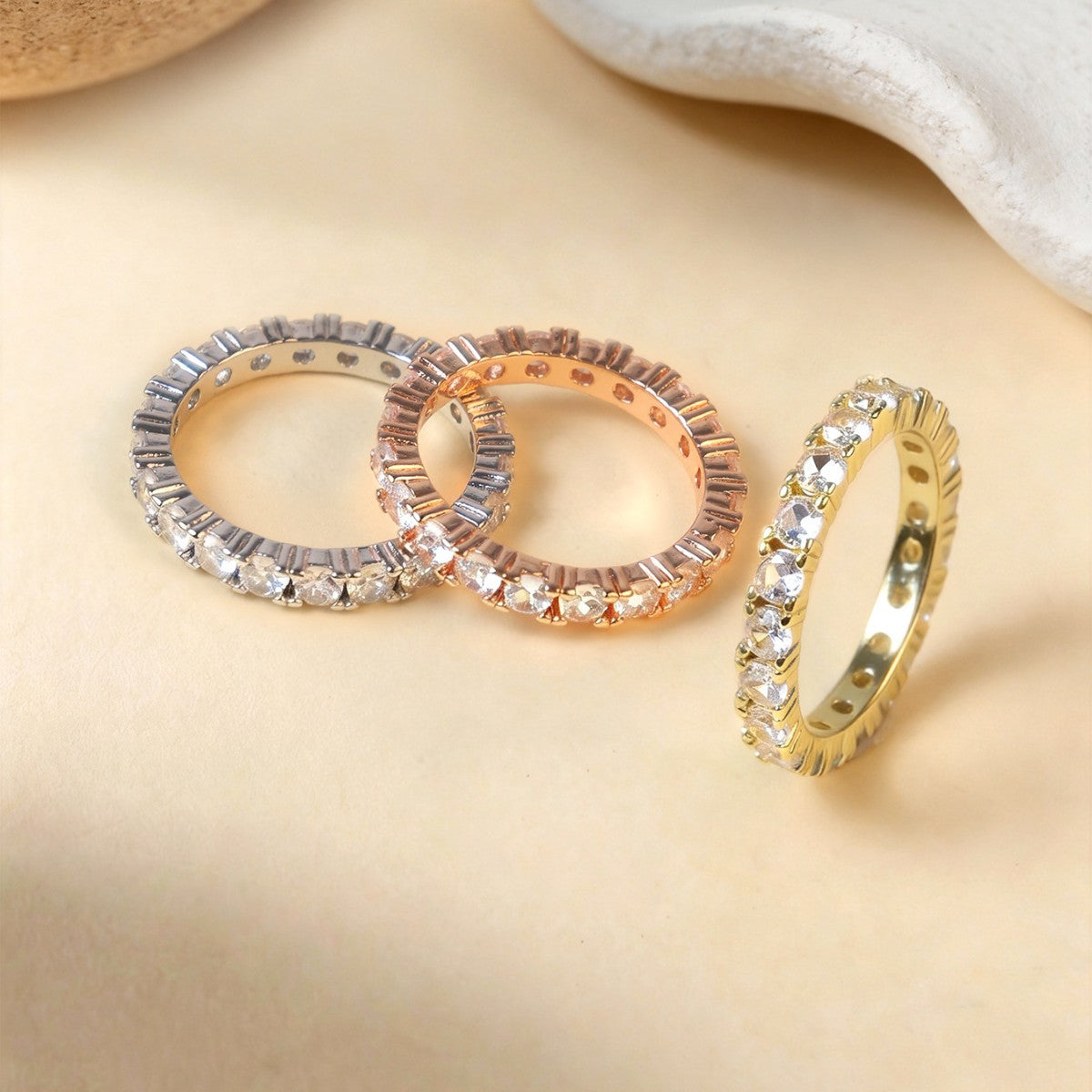 Fashion Trendy Female Full Diamond Inlaid Super Flash Ring
