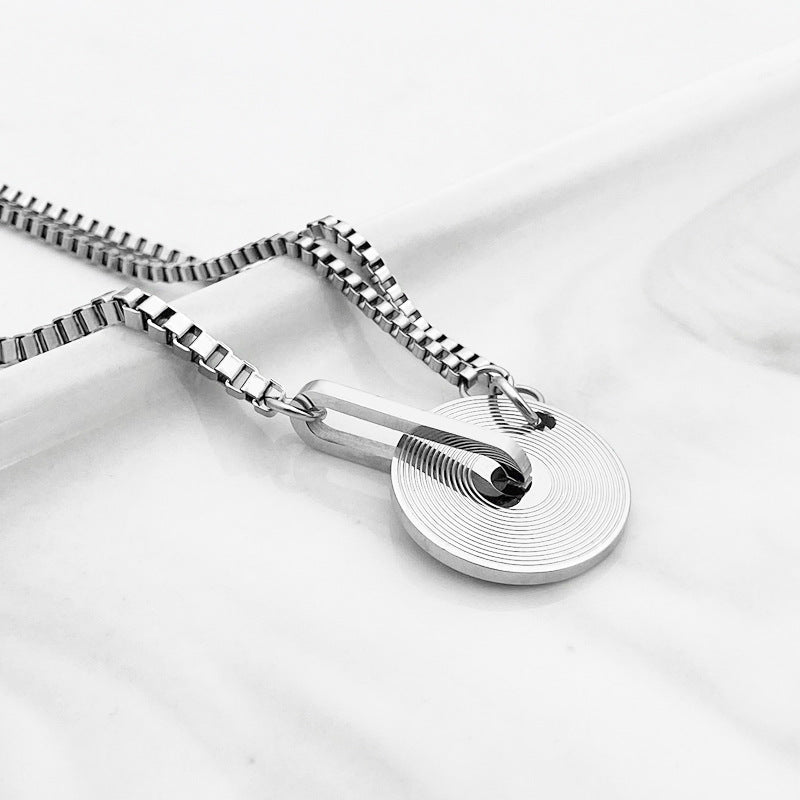 Design Sense Gramophone Record Clavicle Chain Special Interest Light Collar