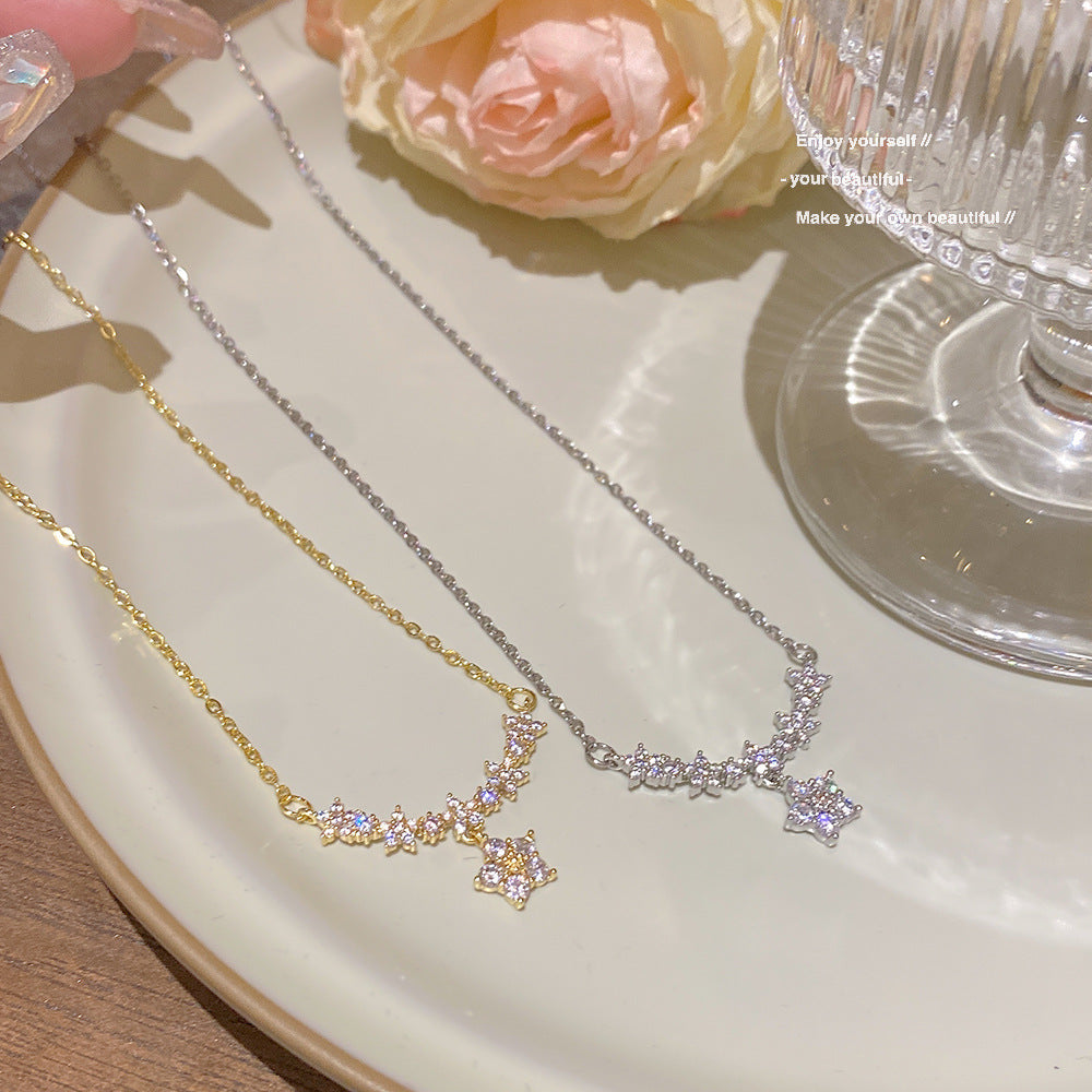 Exquisite Star For Light Design Clavicle Necklace