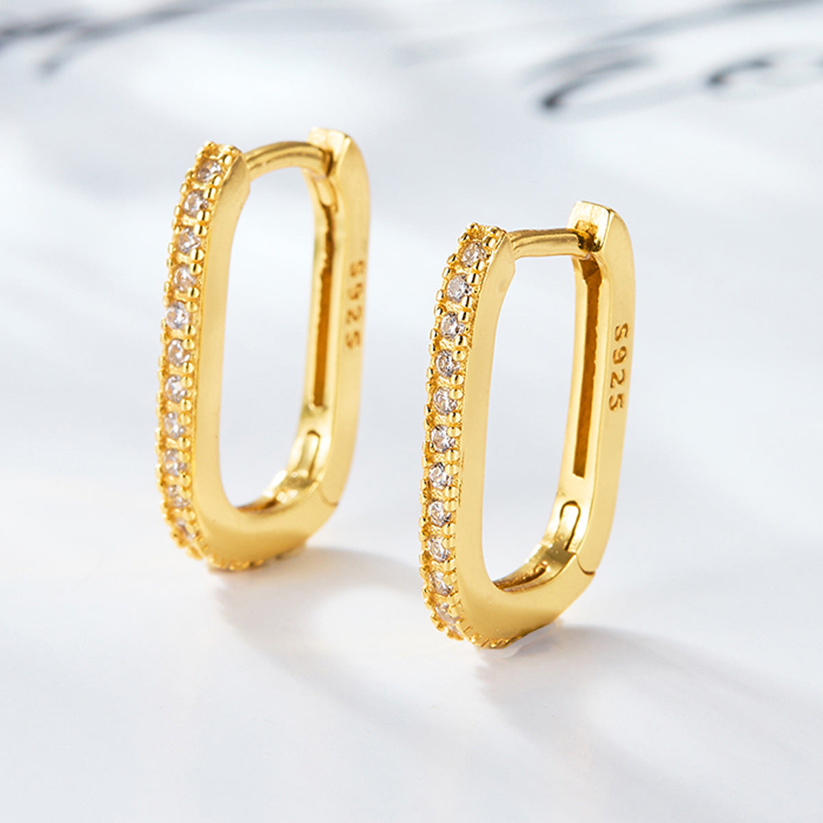 Unique Simple U-shaped Inlaid Zircon Style Earrings