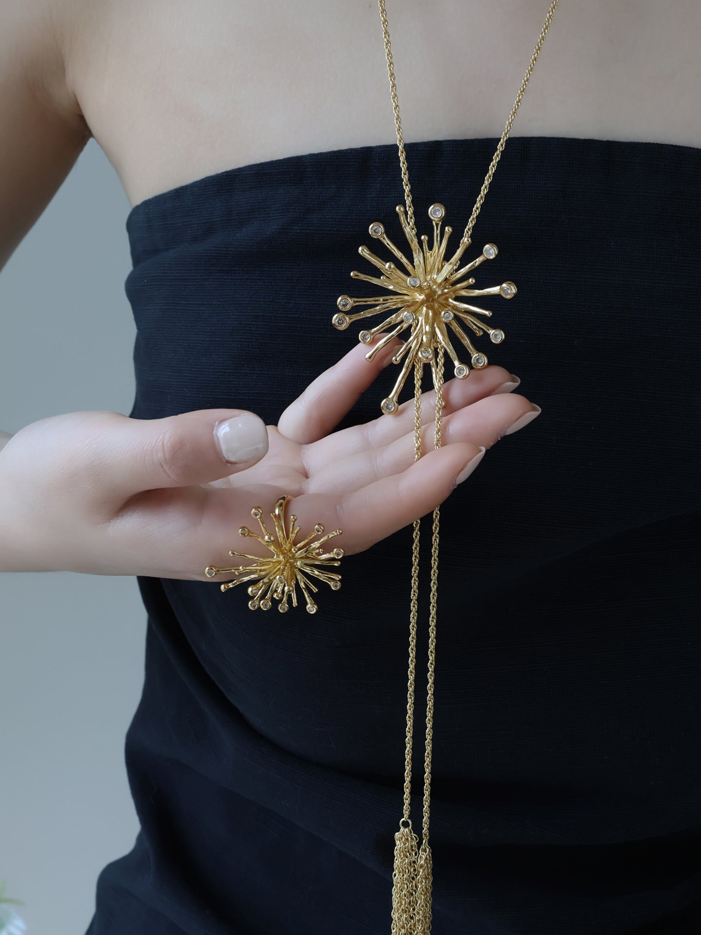 Bright Fireworks Zircon French Simplicity High-grade Cold Style Clavicle Chain Necklaces