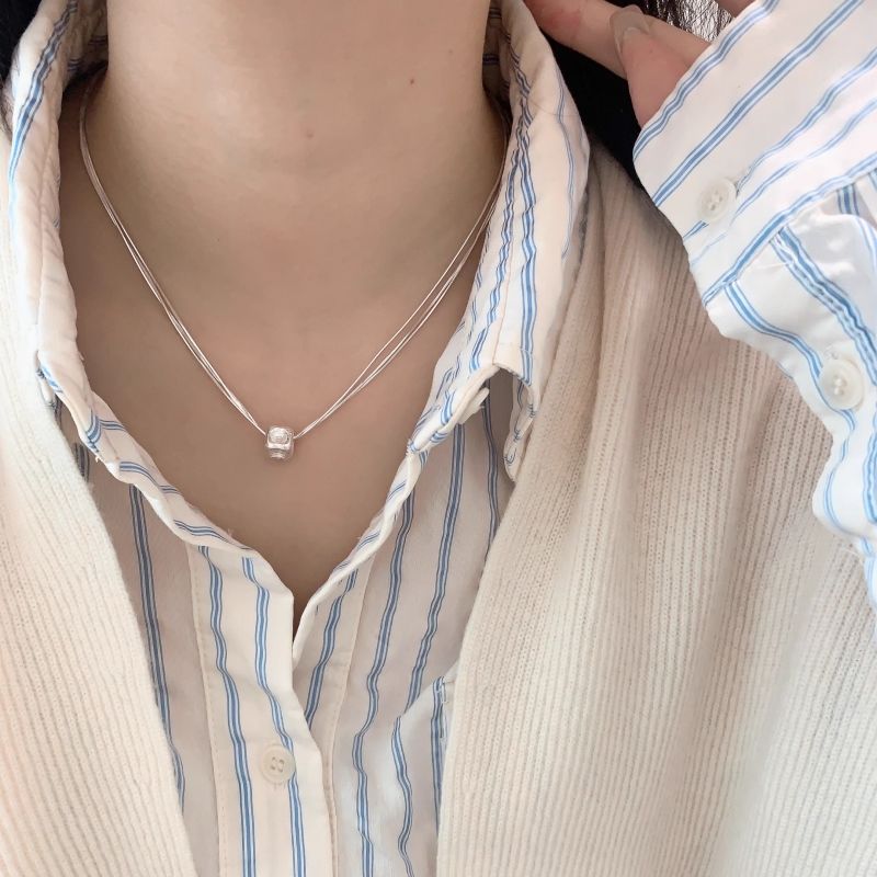 Square Beads Snake Bone Niche High-grade Necklaces