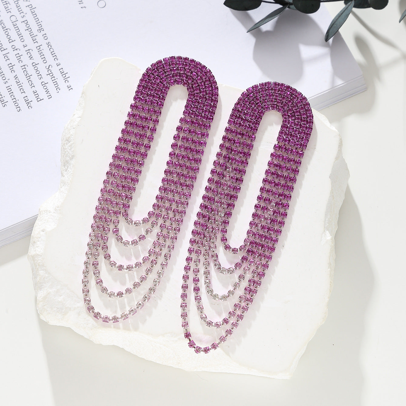 Women's Luxurious Style Shiny Rhinestone Long Fashion Gradient Multicolored Tassel Earrings