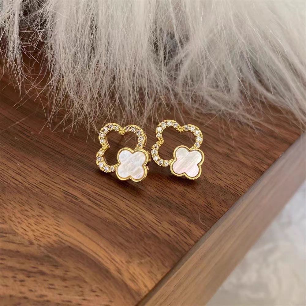 Four Leaf Clover Ear Niche Design Earrings