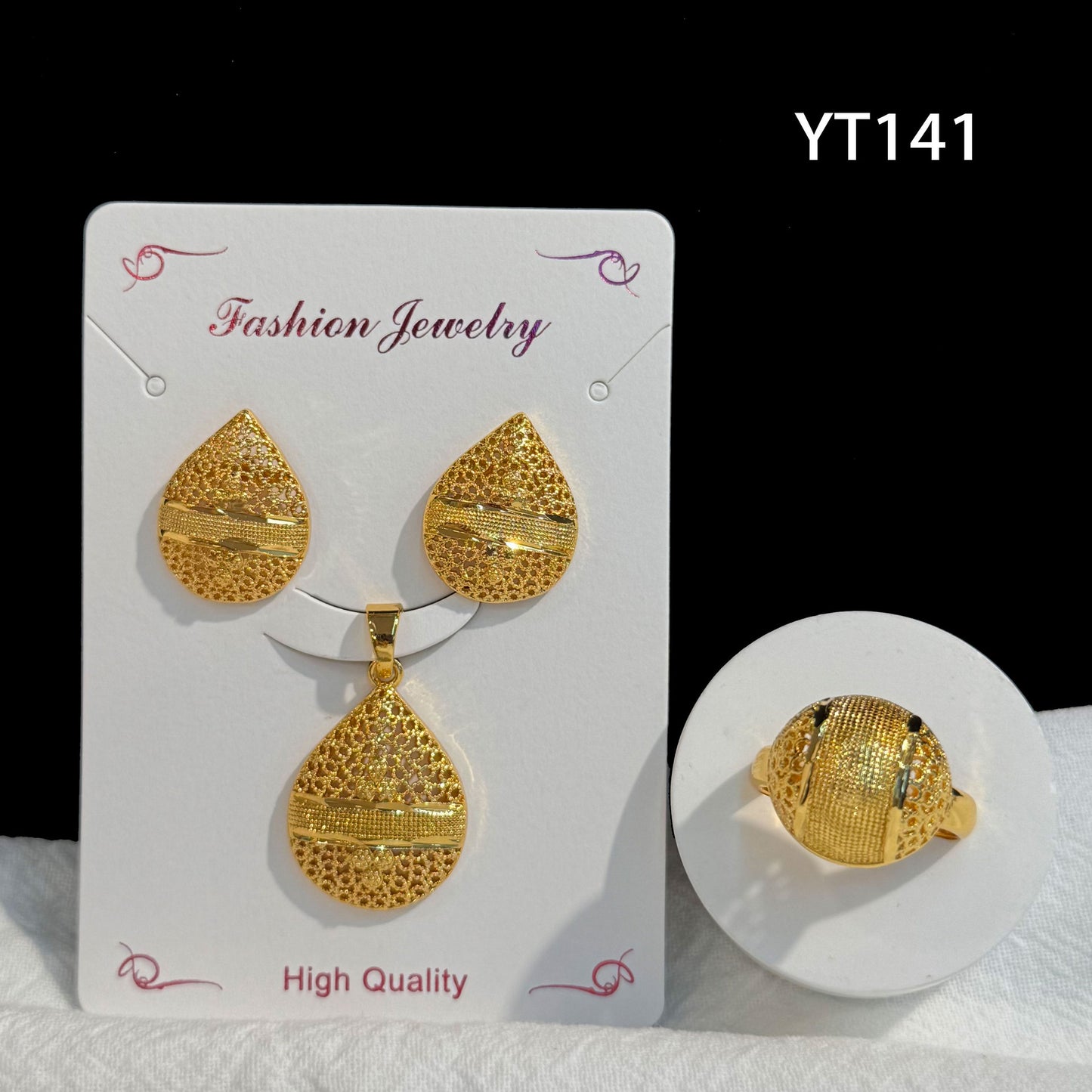 Gilding Hollow Pattern Niche Design Disc Pendants