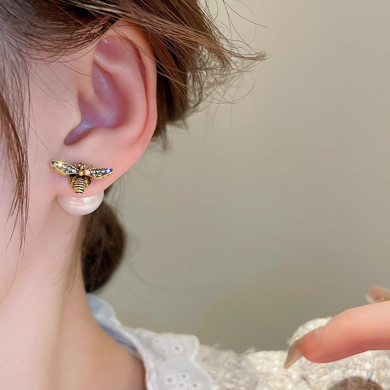 Women's Sier Pearl Bee Front Back Unique Design Niche Temperament Stud Earrings
