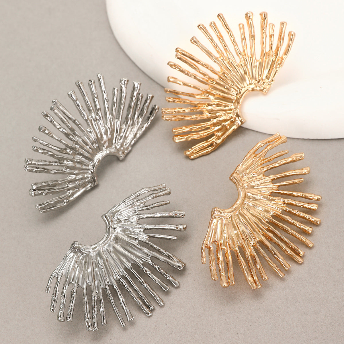 Fashion Exaggerated Sunflower Light Female Trend Party Earrings