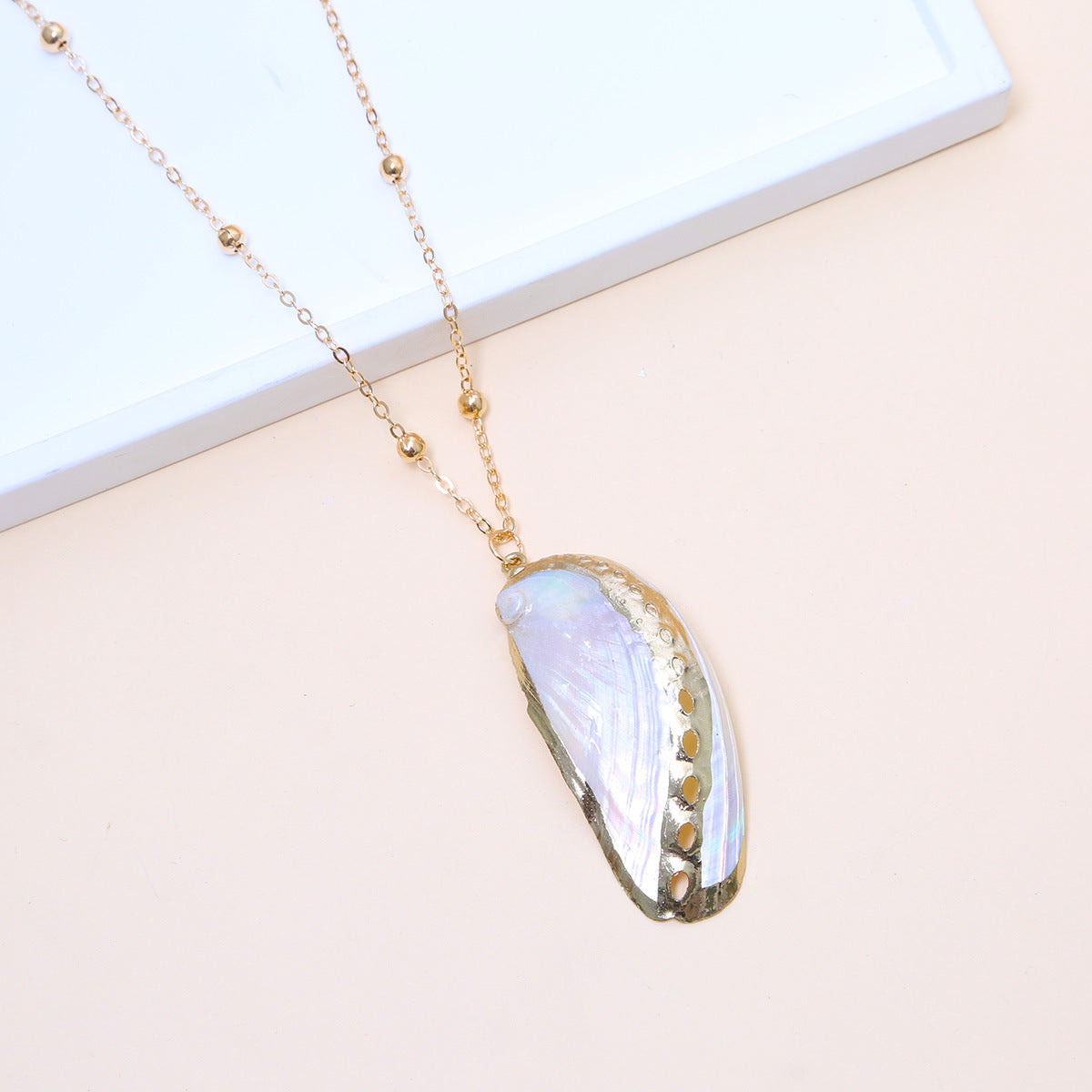 Ball Bead Chain Natural Shell Electroplated Necklace