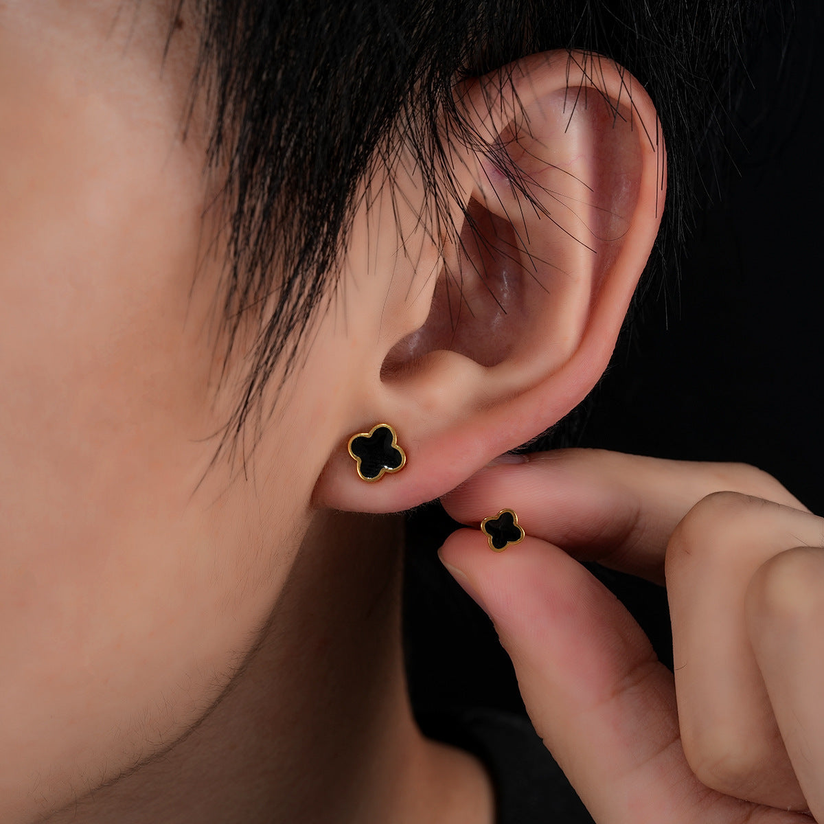 Women's & Men's Clover Ear Titanium Steel Fashion Trend Design Stainless Stud Earrings