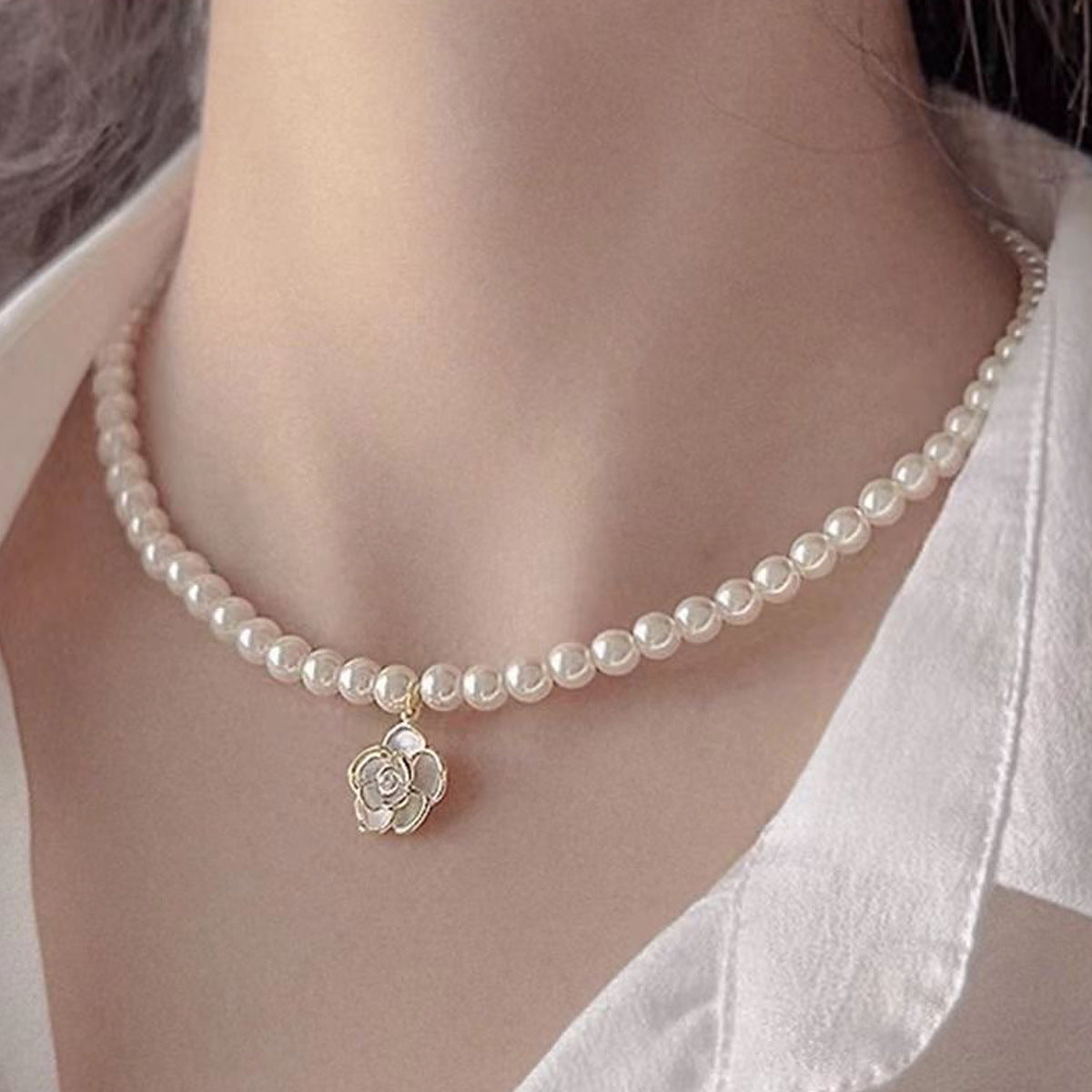 Women's Stitching Heart Clavicle Chain Light Luxury Necklaces