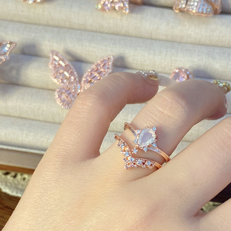 Palace Rose Golden Lace Hollow Open End Expensive Rings