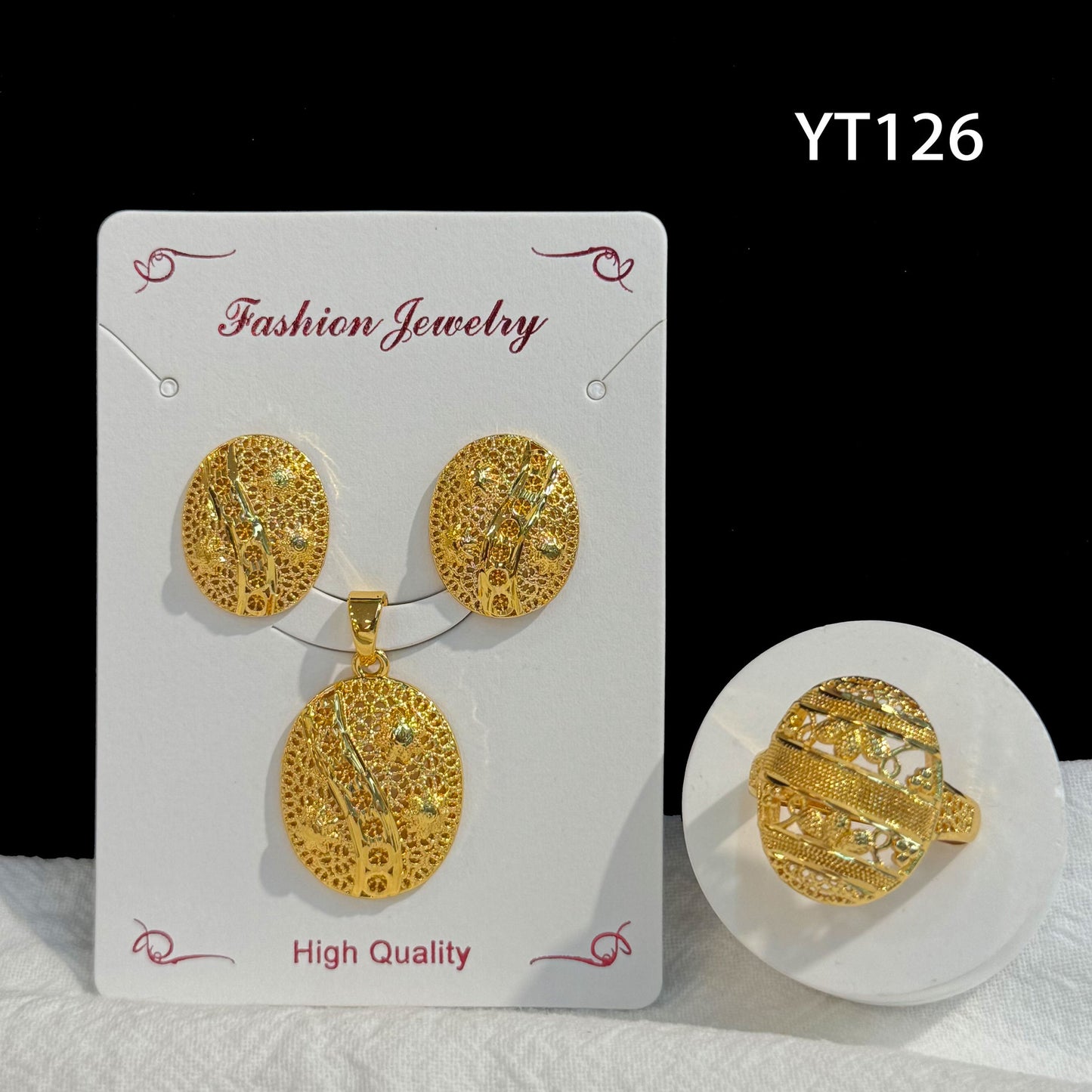 Gilding Hollow Pattern Niche Design Disc Pendants