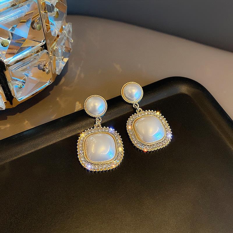 Special Offer Full Diamond Geometric Square Trendy Graceful Stud Earrings