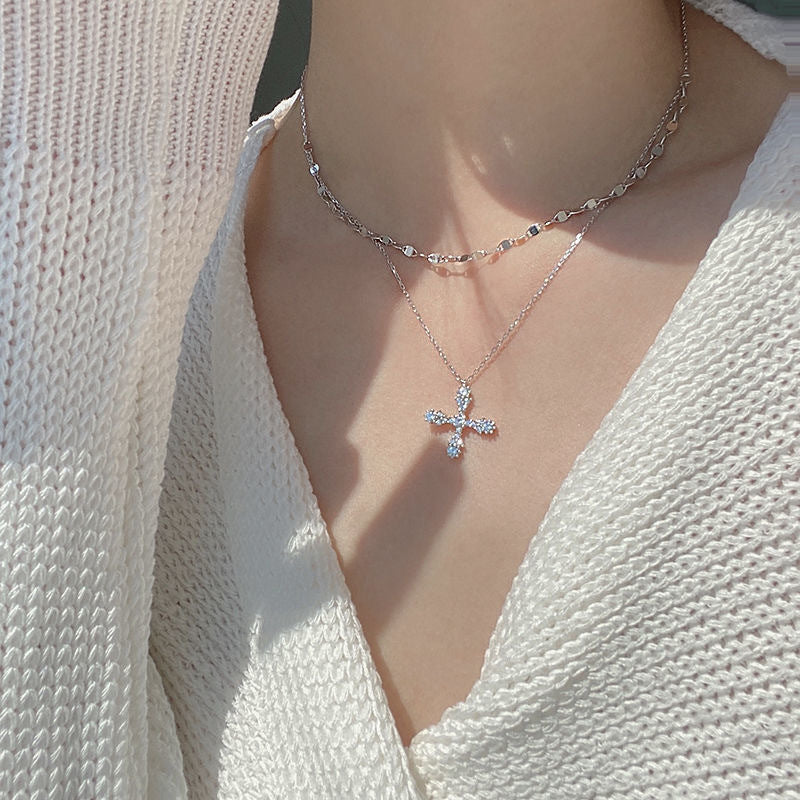 Women's Luxury Minority Exquisite Sier Diamond Cross For Necklace