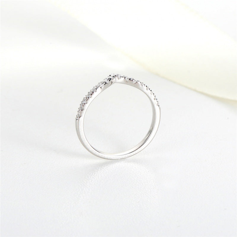 Moissanite V-shaped Row Diamond Stacked Female Rings