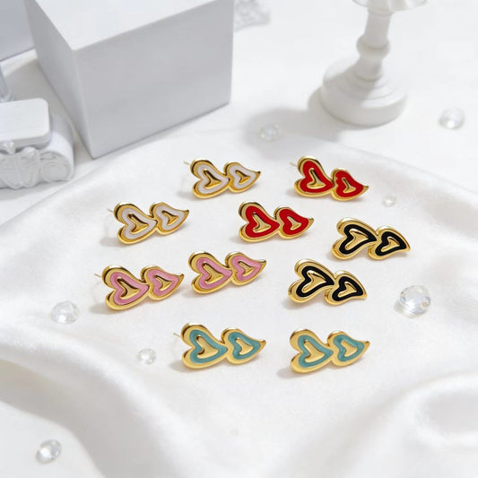 Women's Sweet Double Heart Dripping Niche Design Golden Commuting Elegant Stud Earrings