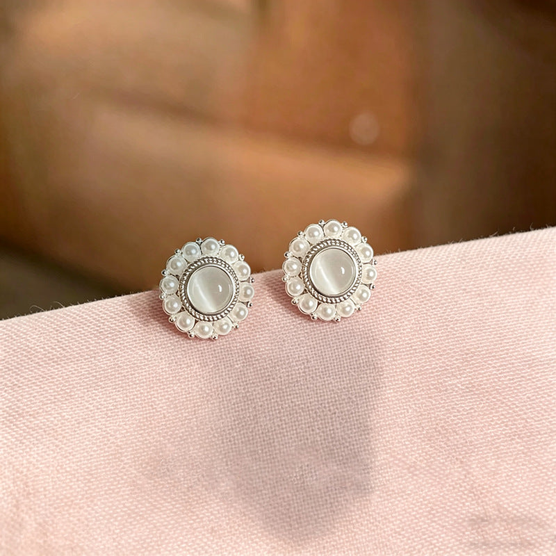 Women's Sparking Zirconium Pearl Light Luxury High-grade Unique Beautiful Stud Earrings